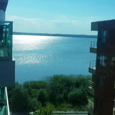 Apartament Turquoise By Moonlight 아파트 *